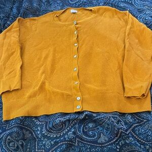 Light weight cardigan